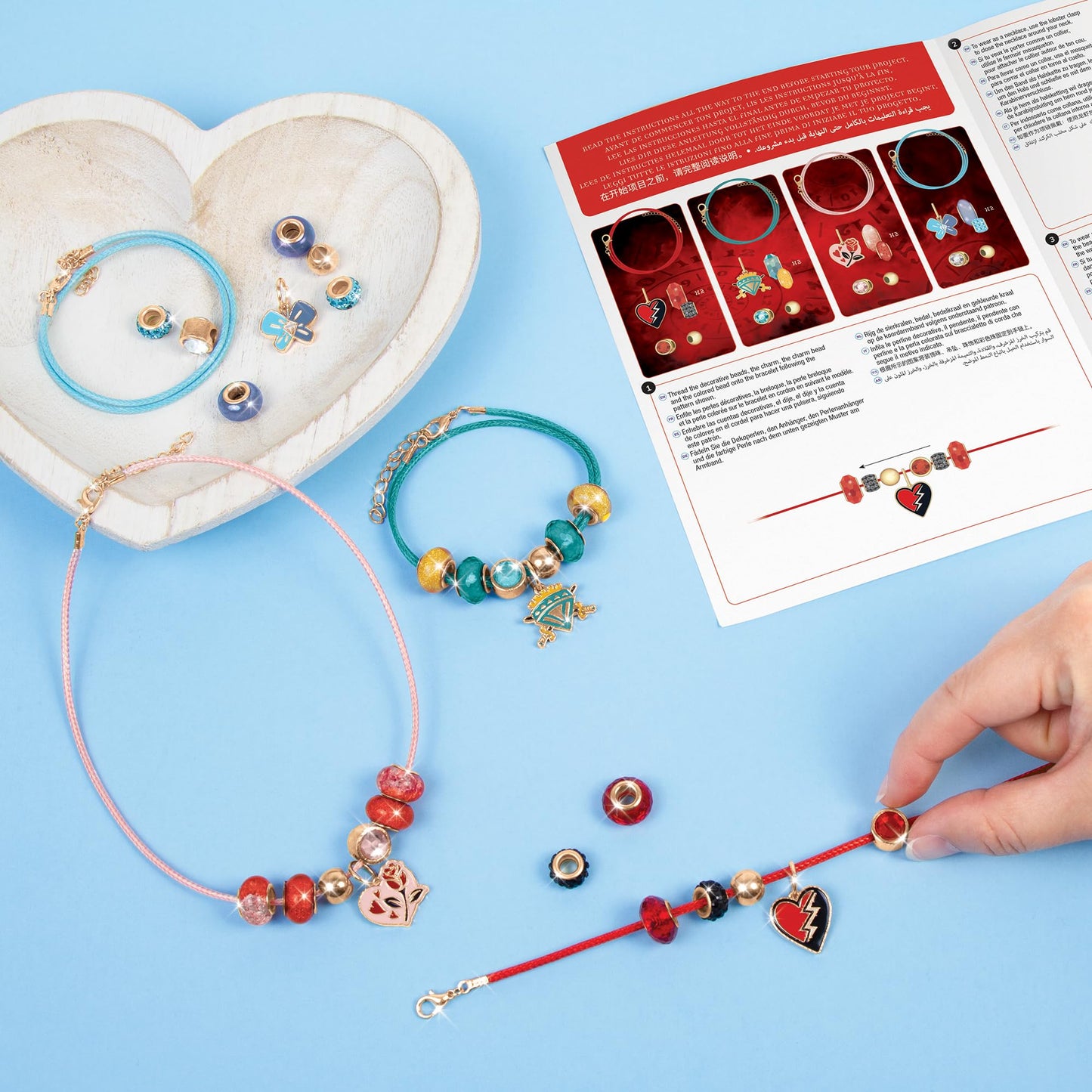 Make It Real: Descendants 4 Rise of Red - Queen of Charms - 34pc DIY Jewelry Kit, Make 4 Character Inspired Bracelets, Disney, G