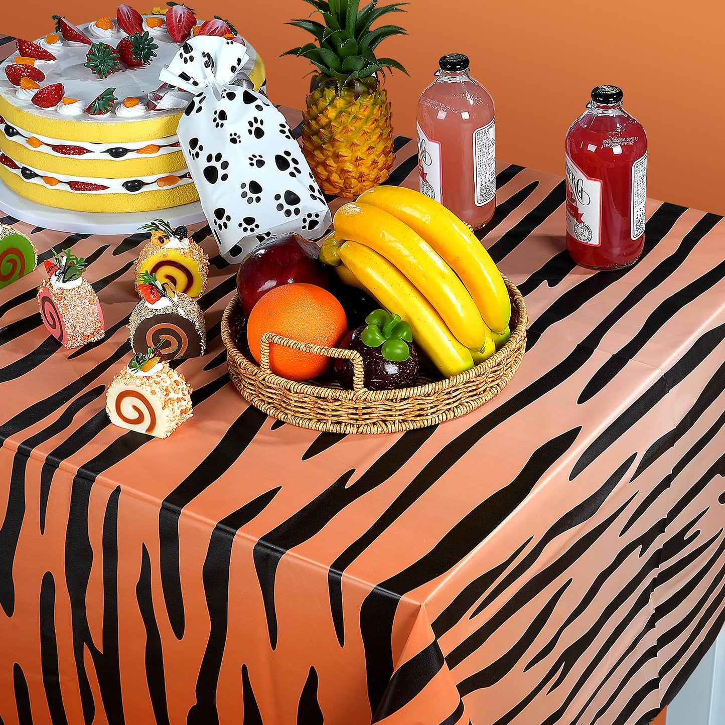 12Pack Animal Safari Tablecloth Jungle Animal Zoo Theme Party Table Cloth Leopard Tiger Zebra Giraffe Palm Leaf Print Table Cove