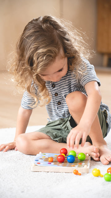 Plantoys Creative Wooden Peg Board With 3 Double Sided Cards (5399) | Sustainably Made From Rubberwood And Non-Toxic Paints And