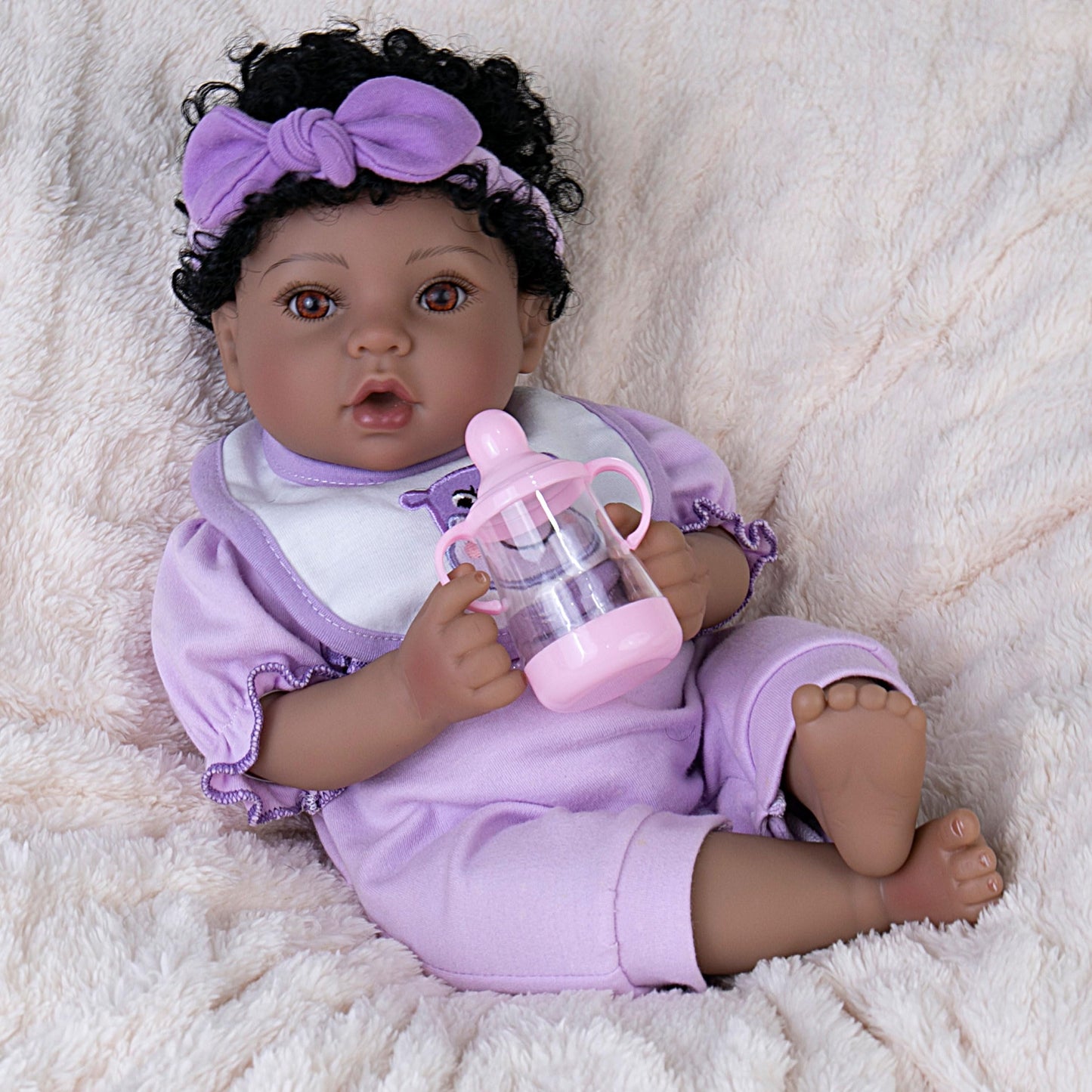 Ekokiz Reborn Baby Doll, 18-Inch Lifelike Baby Dolls American African Baby Girl Soft Cloth Body Newborn Baby Dolls With Clothes
