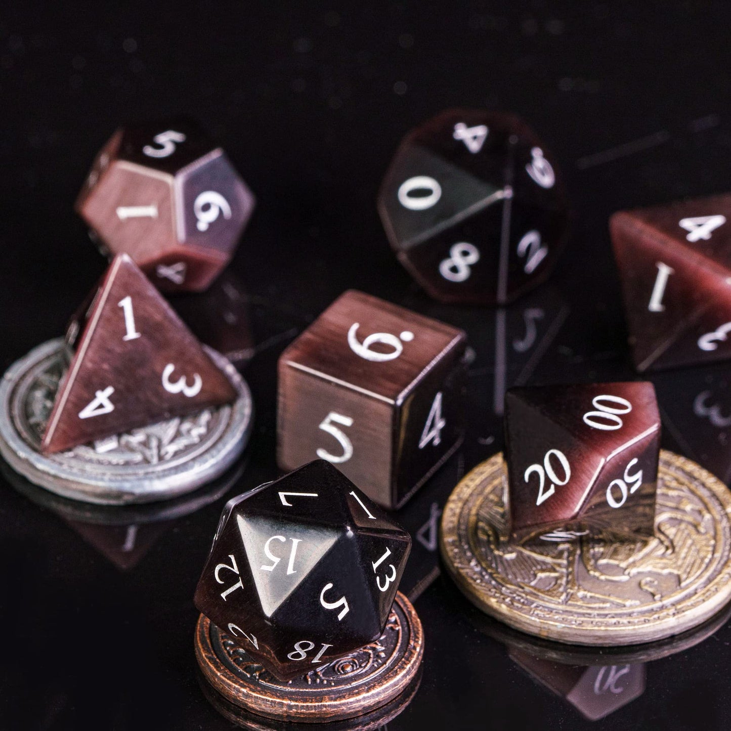 UDIXI Natural Gemstone Dice Set, 7PCS Crystal DND Dice for Dungeons and Dragons, Handmade Stone Dice for MTG Table Games (Purple