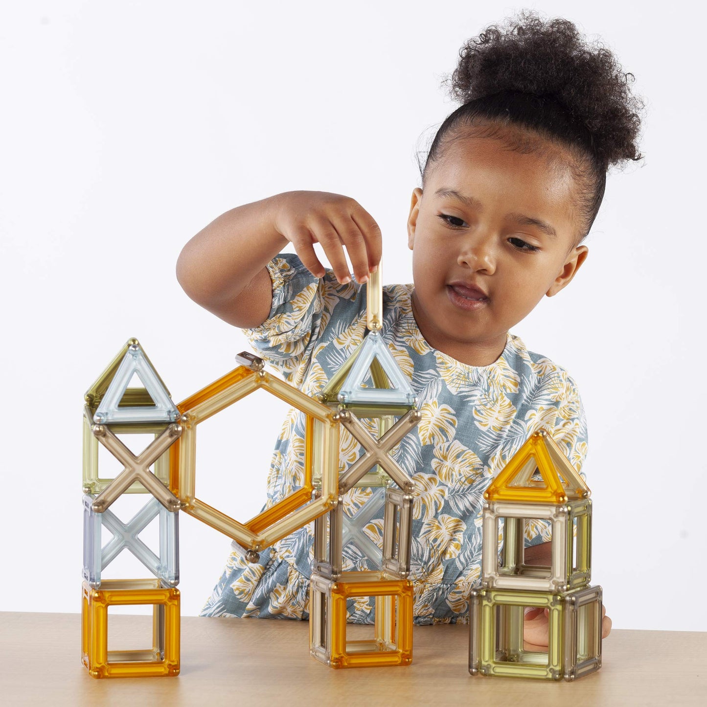 Guidecraft Powerclix Frames Natural - 74 Piece Set: Magnetic Construction Building Kit For Creative Open-Ended Play, Stem Learni