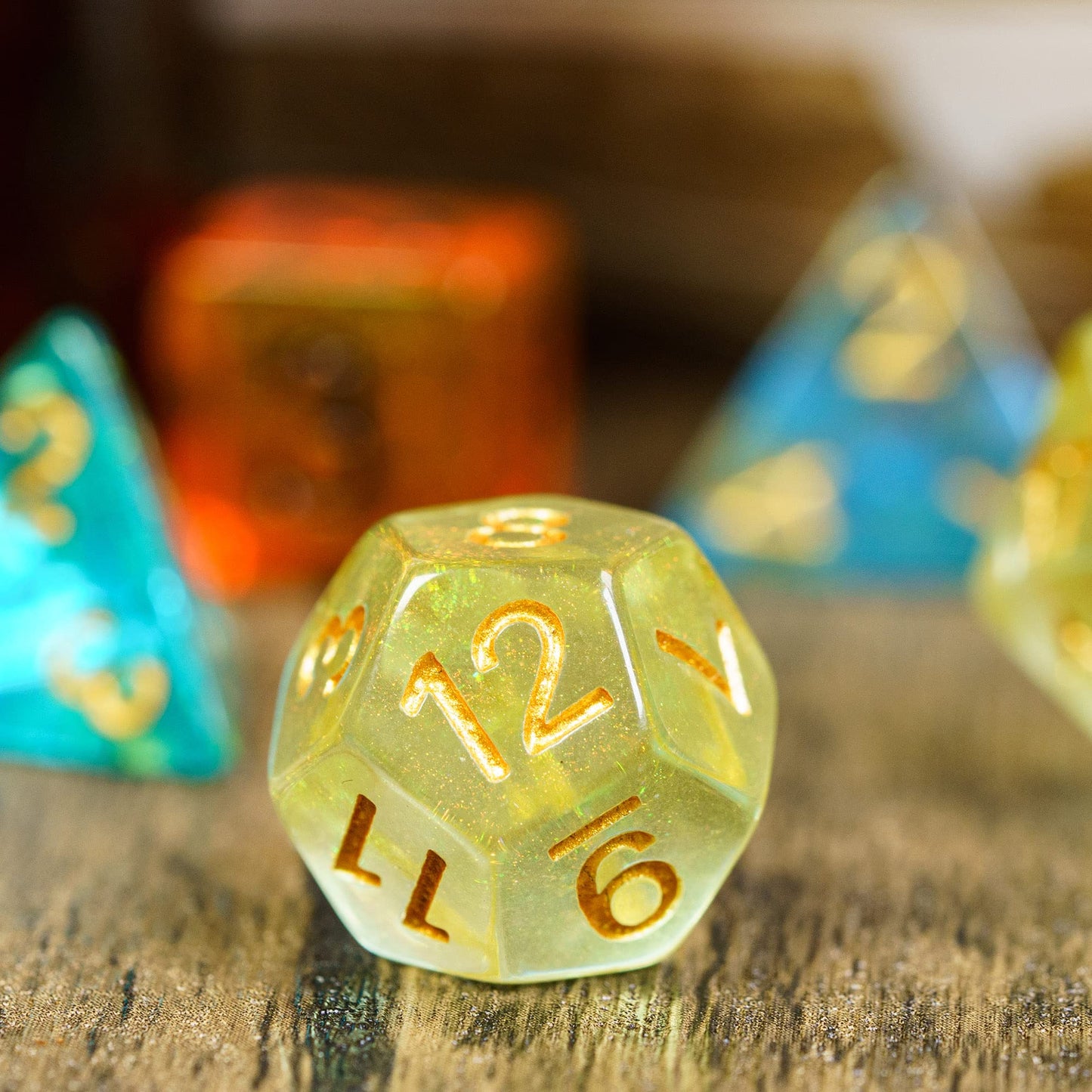UDIXI 7PCS DND Dice Set Filled with Aurora Powder, Green D&D Dice for Dungeons and Dragons, Polyhedral Dice for RPG MTG and Othe