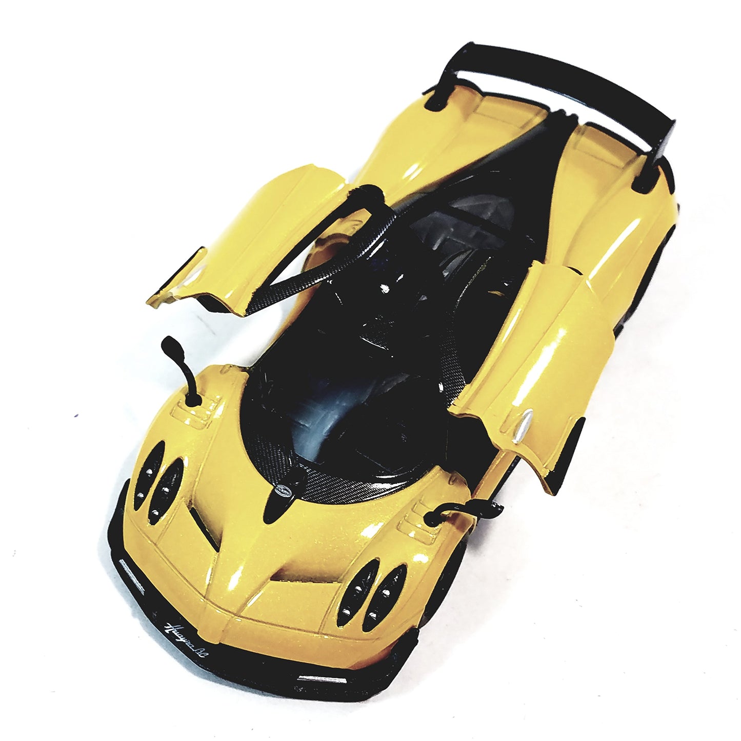KiNSMART 2016 Pagani Huayra BC Yellow 5'' 1:38 Scale Die Cast Metal Model Toy Car w/Pullback Action