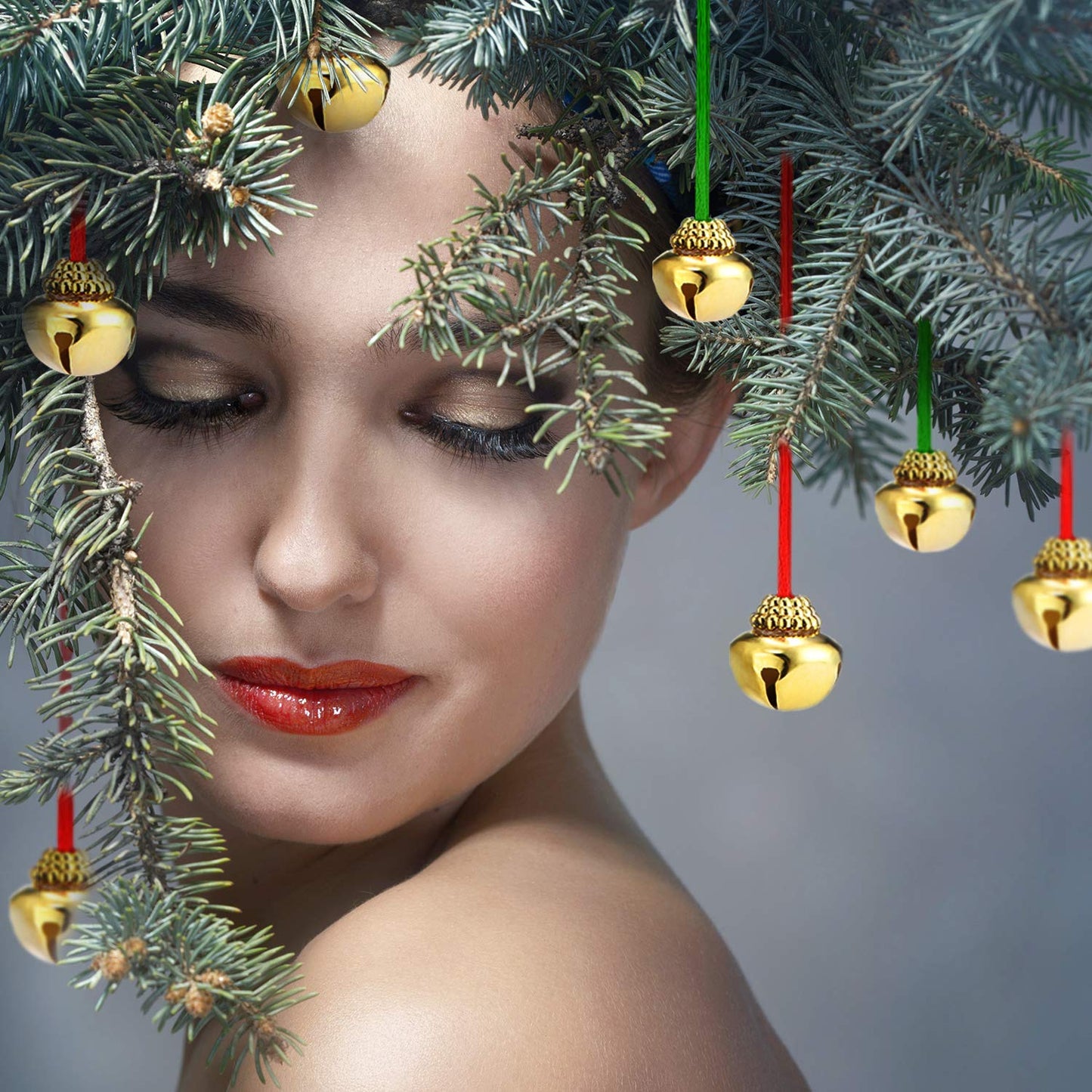 Gejoy 24 Pieces Christmas Jingle Bell Necklaces Large Bell Necklaces for Craft Holiday Party Supplies (Lovely Colors)