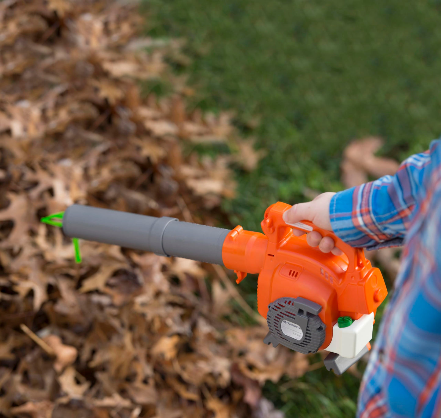 Husqvarna 125B Toy Leaf Blower