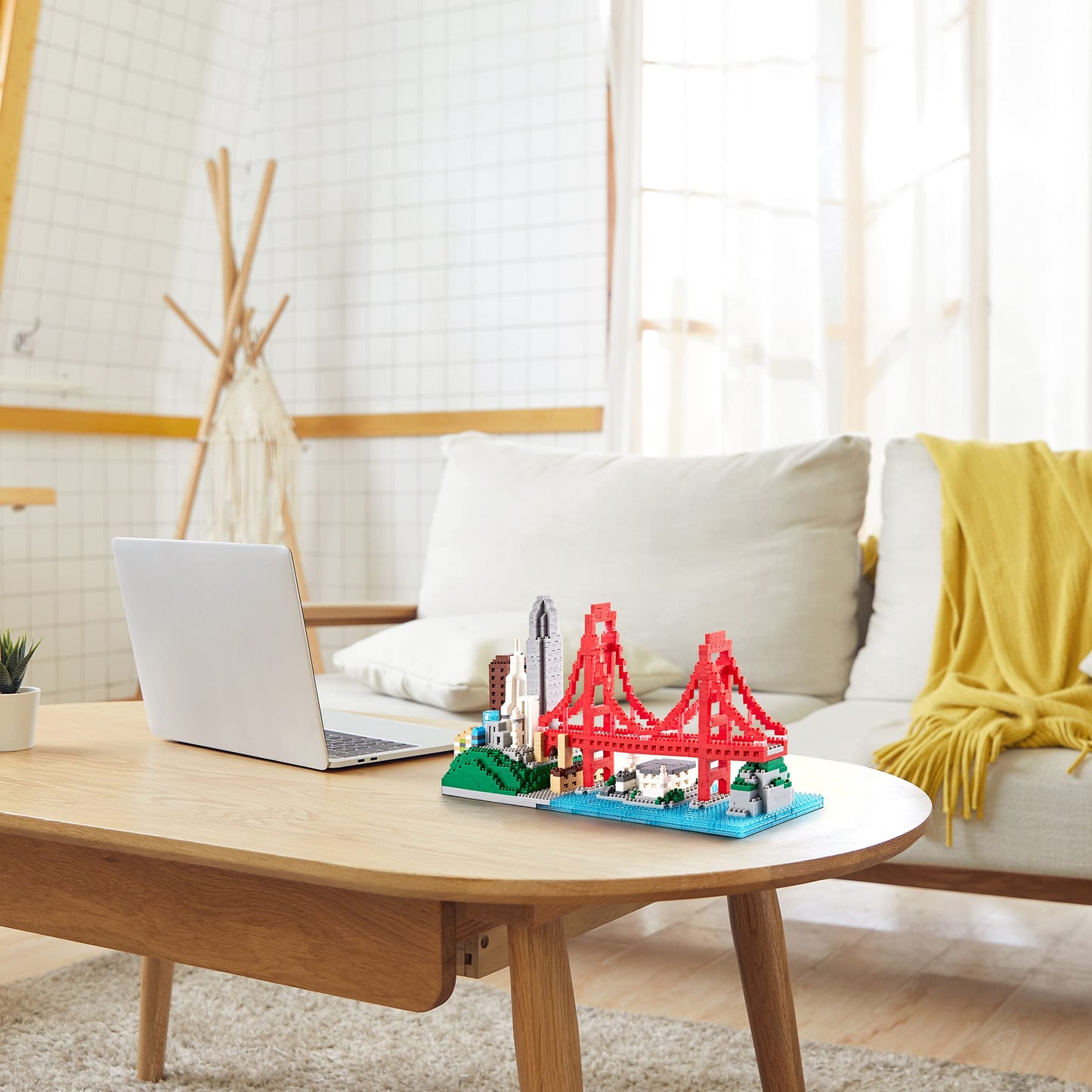 DOLBLOCK Micro Building Blocks Set - Golden Gate Bridge Model, 1610 Pieces, San Francisco Skyline, ABS Material, Ideal for Adults and Teens