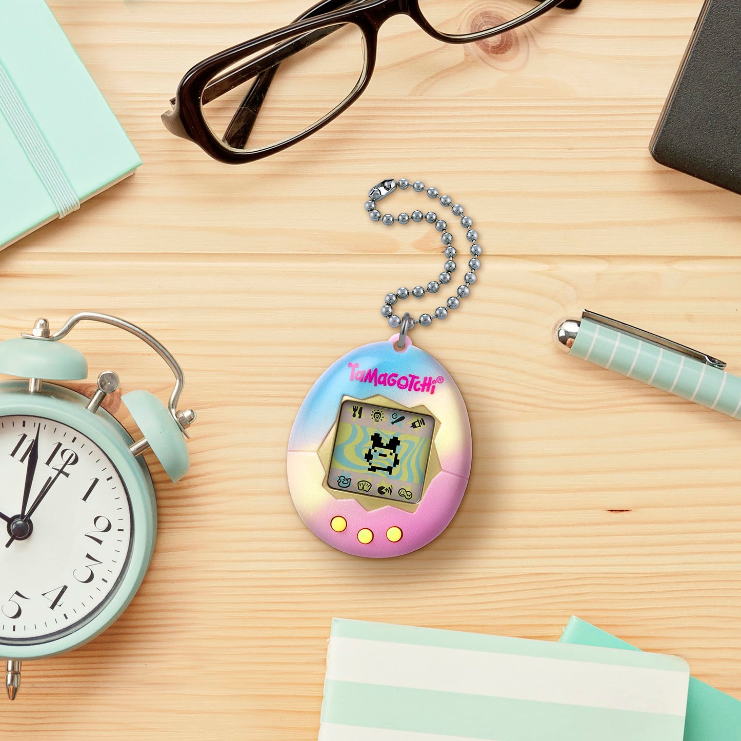 Tamagotchi Original - Sahara (Updated Logo)