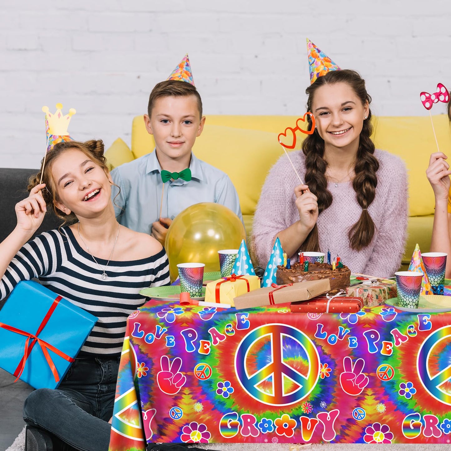 Tie Dye Birthday Party Supplies, 60'S Hippie Theme Tablecloth 3Pcs Groovy Hippie Table Cover Peace Love Tie Dye Table Cloths For