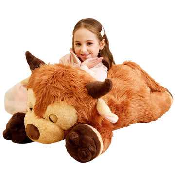 IKASA Giant Highland Cow Plush Toy, 33 Soft Fluffy Jumbo Stuffed Animal, Cute Gifts for Kids, Big Scottish Highland Cow