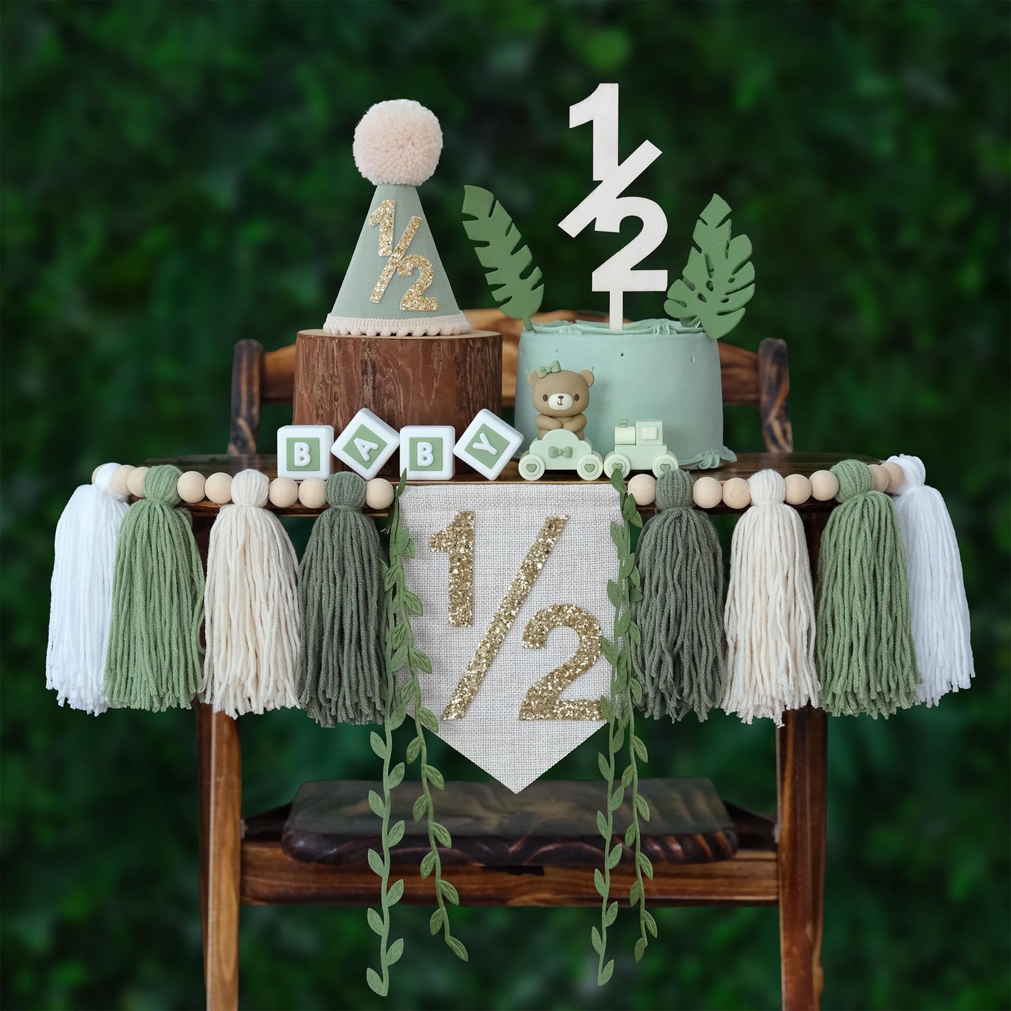 HODIHIWI 1/2 Birthday High Chair Banner For Half Way To One Party Decorations Wood Bead Tassel Garland Green Crown Hat Wooden Ca