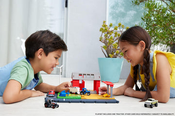 Matchbox Toy Car Playset, Action Drivers Farm Adventure Set With 1:64 Scale Tractor, Trailer, 2 Hay Bales & Detachable Goat, Hor