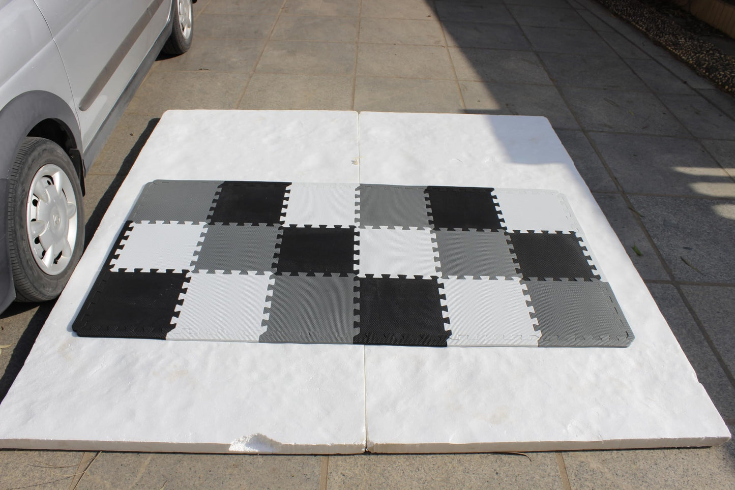 YIMINYUER 18 Pieces Edges (Sutable for 18 or 20 Pieces Foam mats