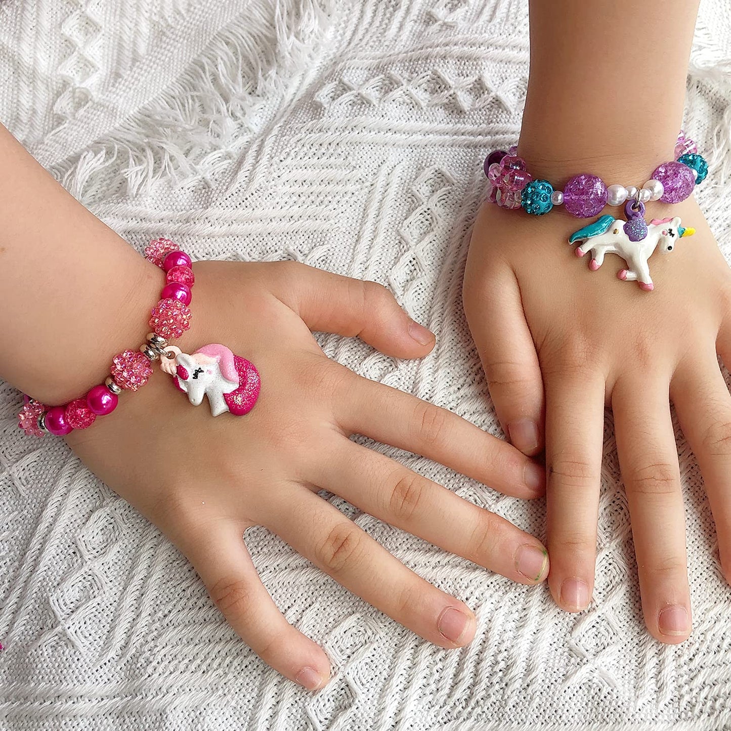 ELEMIRSA 5pcs Little Girl Bracelet Kids Unicorn Bracelets Girl Unicorn Party Favor Pretend Play Bracelet for Toddlers Teens Char