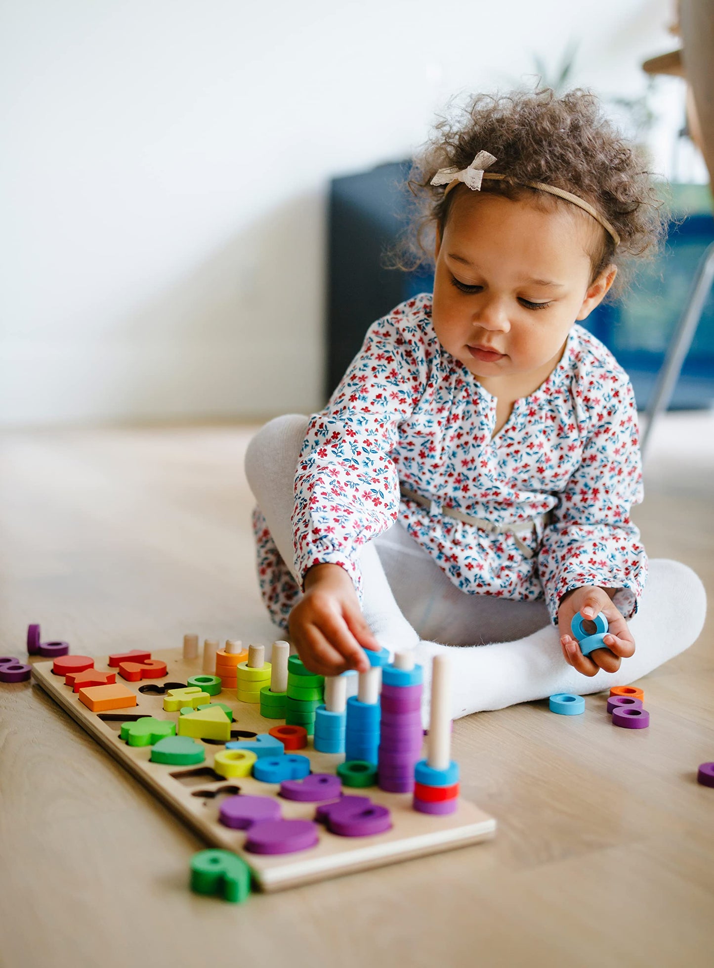 Chuckle & Roar Montessori Shapes & Numbers Wooden Puzzle