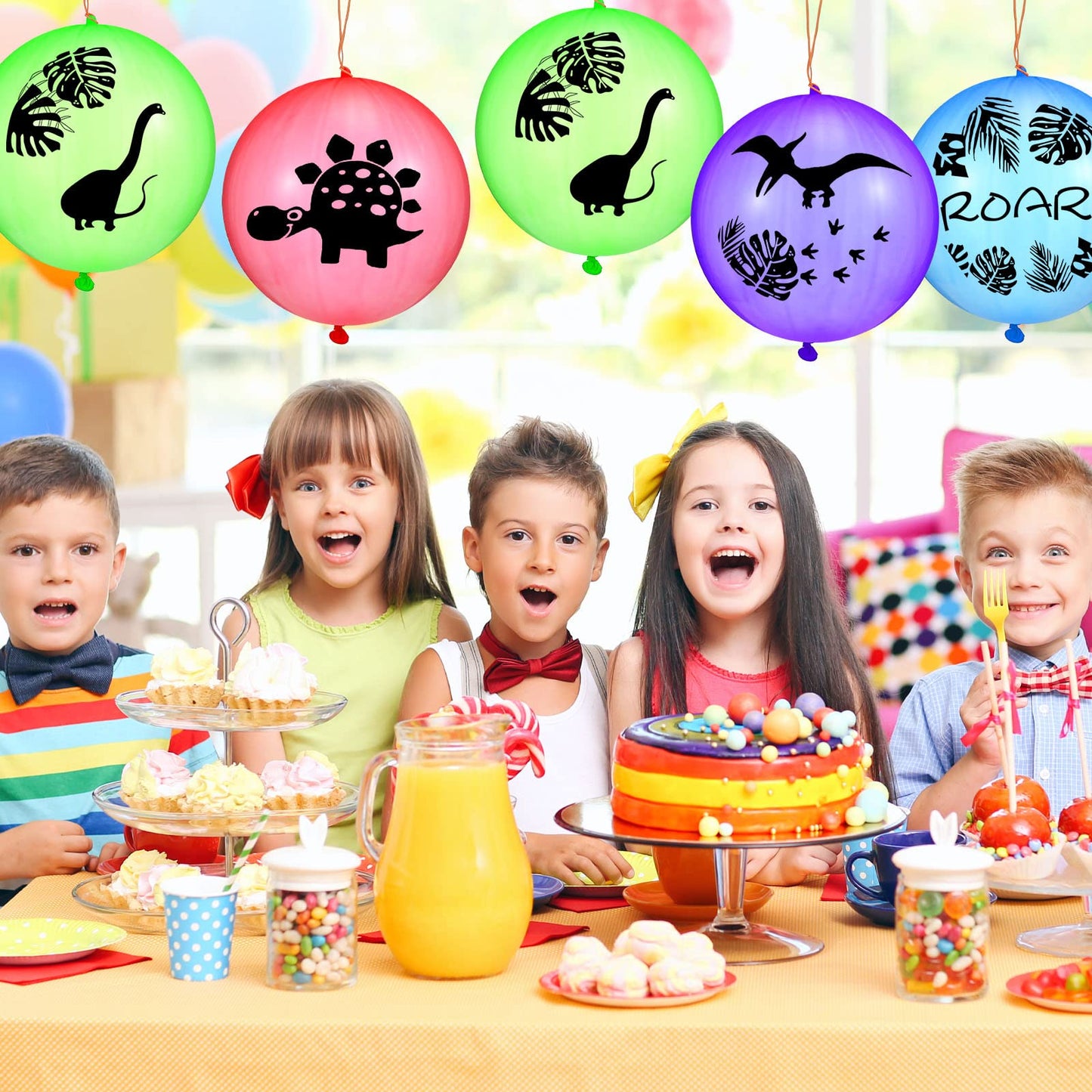 30 Pcs Dinosaur Valentine'S Day Punch Balloons For Kids 18 Inch Animal Pirate Skull Punching Balloon Punch Bounce Balls With Rubber Band For Valentines School Gift Exchange Birthday Party(Dinosaur)