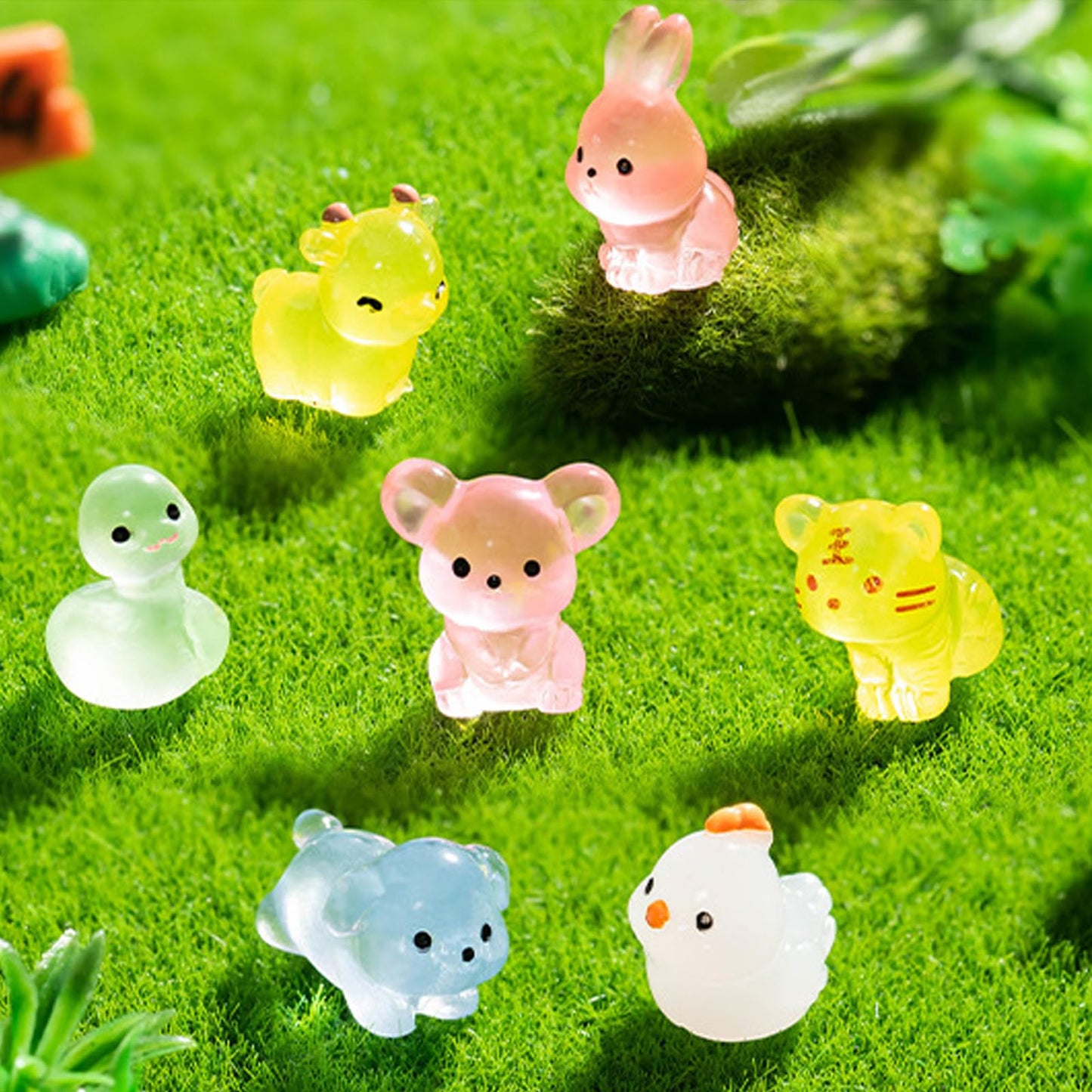 60 Pieces Luminous Mini Animals For Crafts Dollhouse Fairy Garden Decor Tiny Animals Decor For Car Tiny Resin Animals For Micro