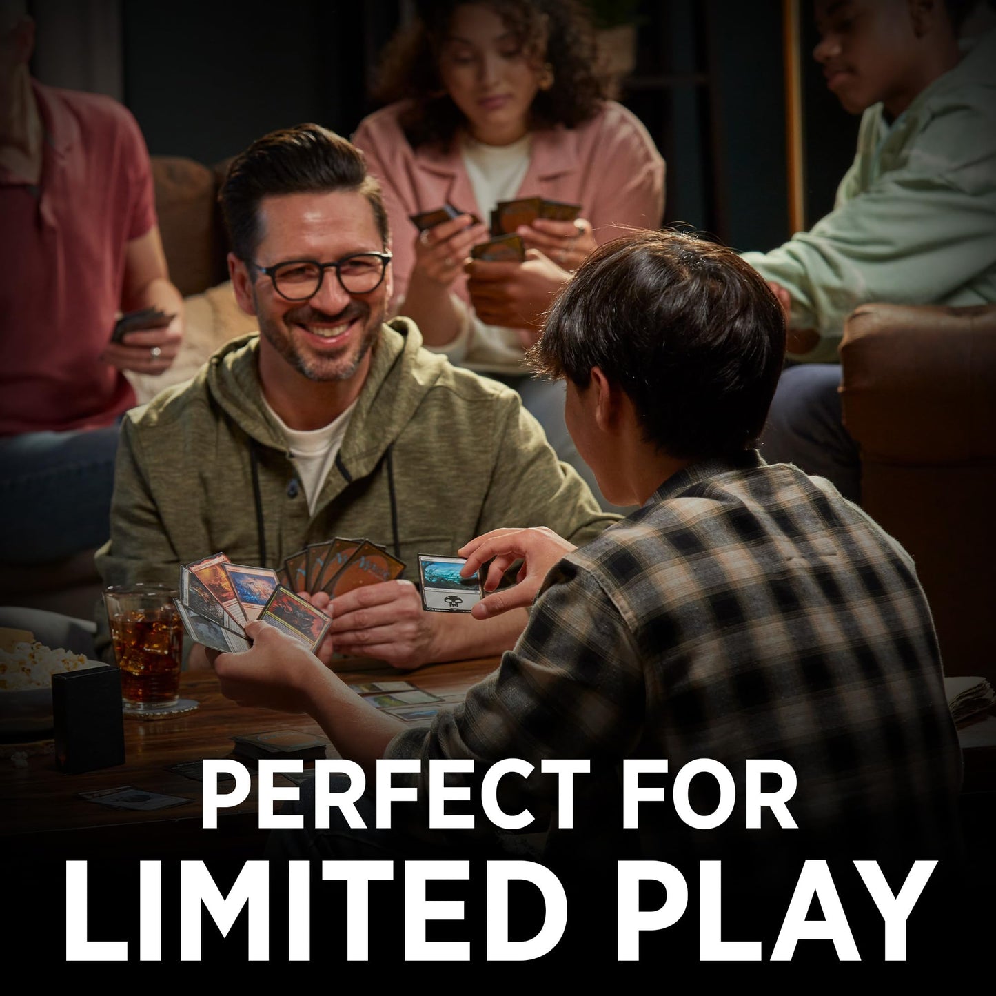 Magic: The Gathering Murders At Karlov Manor Bundle - 9 Play Boosters, 30 Land Cards + Exclusive Accessories