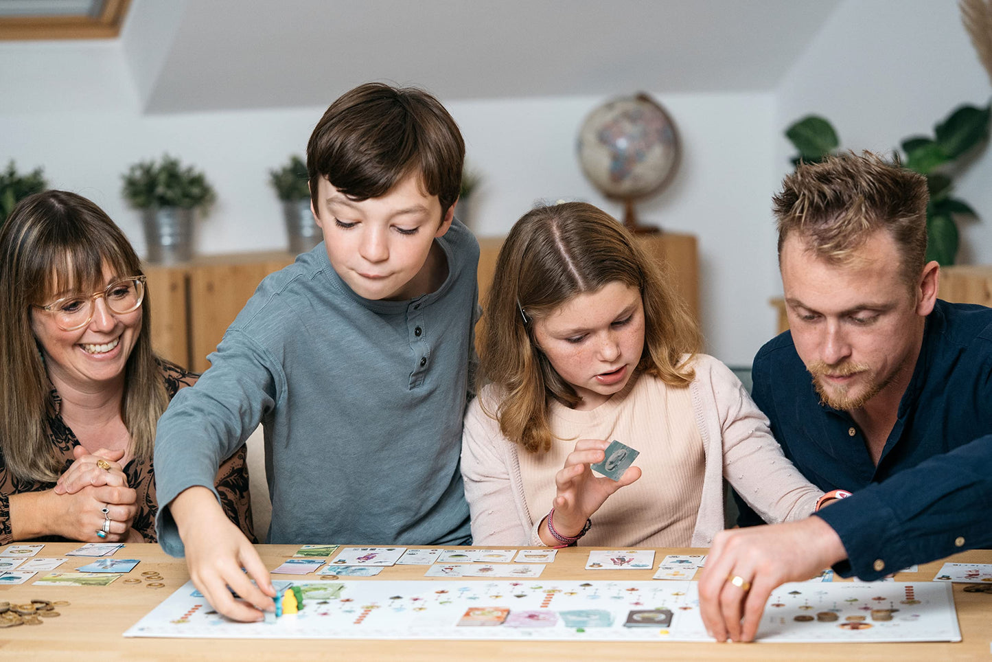 Tokaido Board Game (Base Game) | Strategy/Travel Adventure Game | Exploration Game For Adults And Teens | Ages 8+ | 2-5 Players