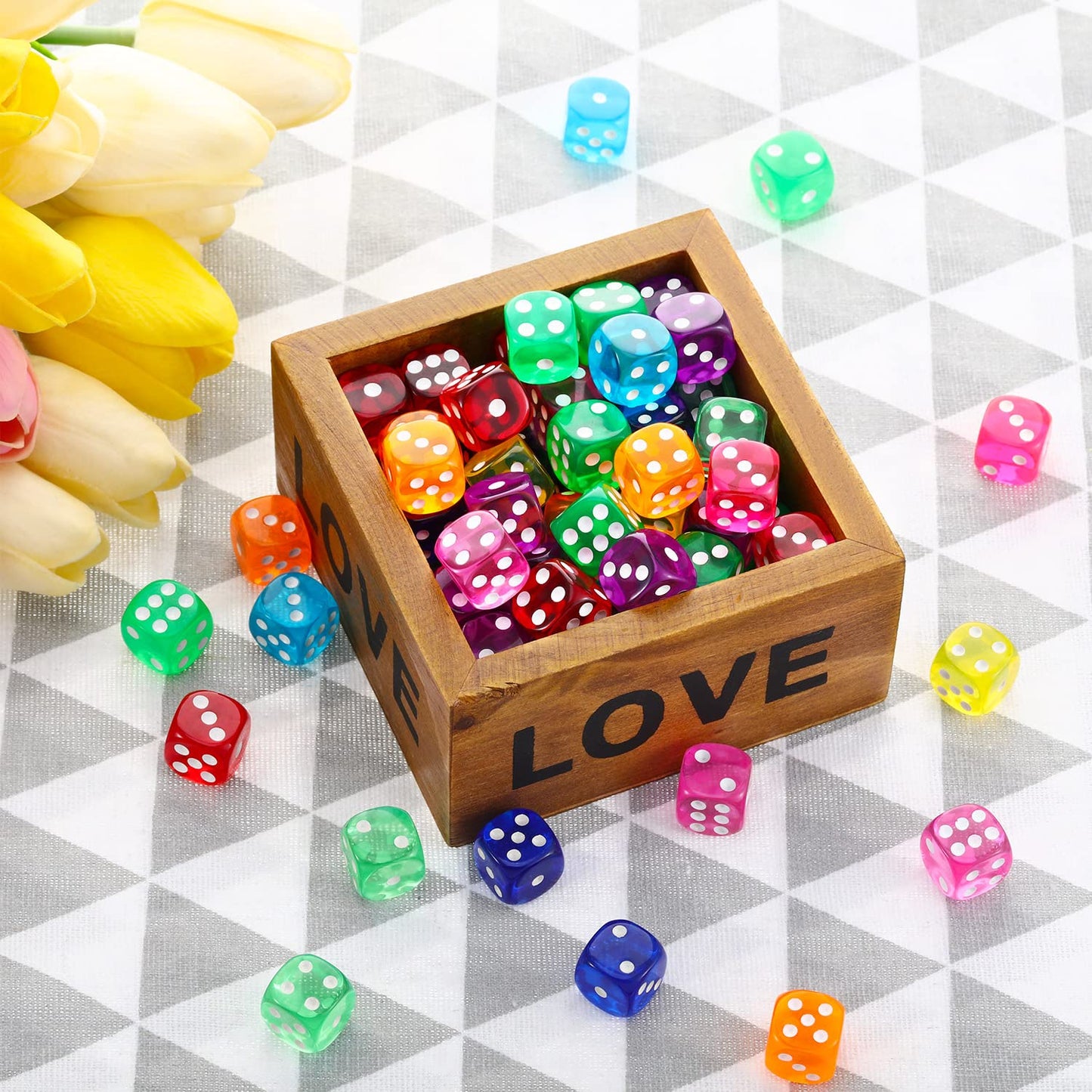 Blulu 100 PCS 6 Sided Games Dice Set, Colored Dice with Black Velvet Pouches for Playing Games, Like Board Games, Dice Games, Ma