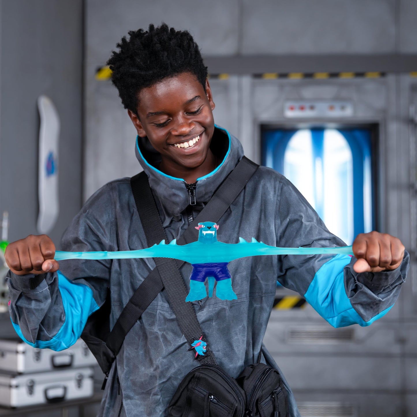 Mrbeast Lab Heroes Of Goo Jit Zu Goo Iconic Panther, Squeeze, Squish And Stretch Mrbeast'S Panther Up To 3 Times Its Size