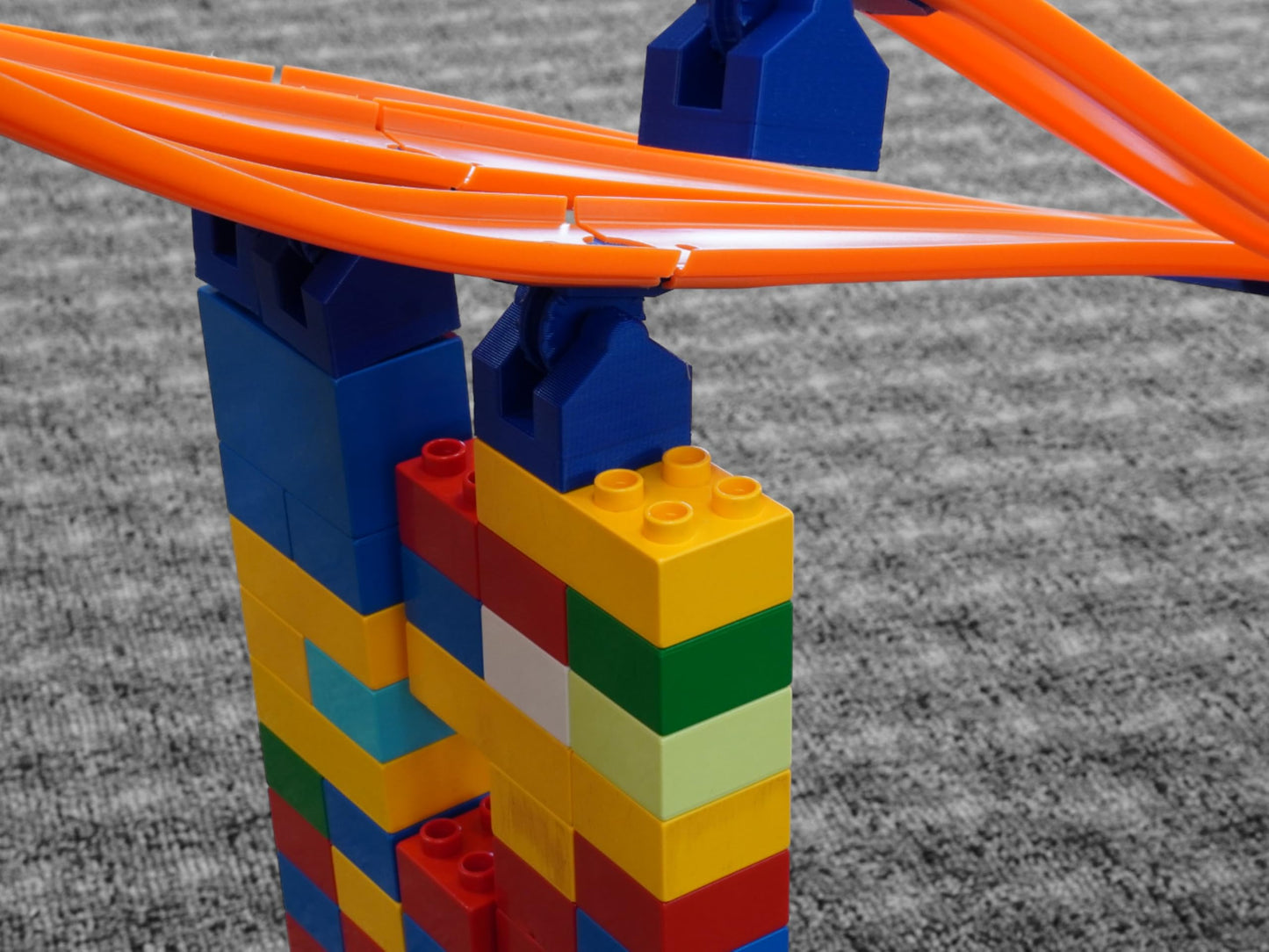 Duplo Lego To Hot Wheels Connector With Hinge (4 Pack) (Blue)