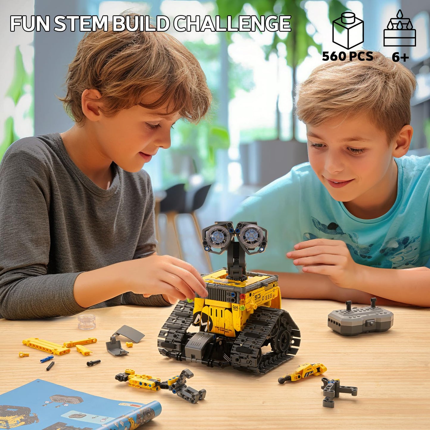 AoHu STEM Robot Building Toys, 4in1 Remote & APP-Controlled Wall Robot/Stunt Car/Triangle Robot Toys Set, Creative Gifts for Boy