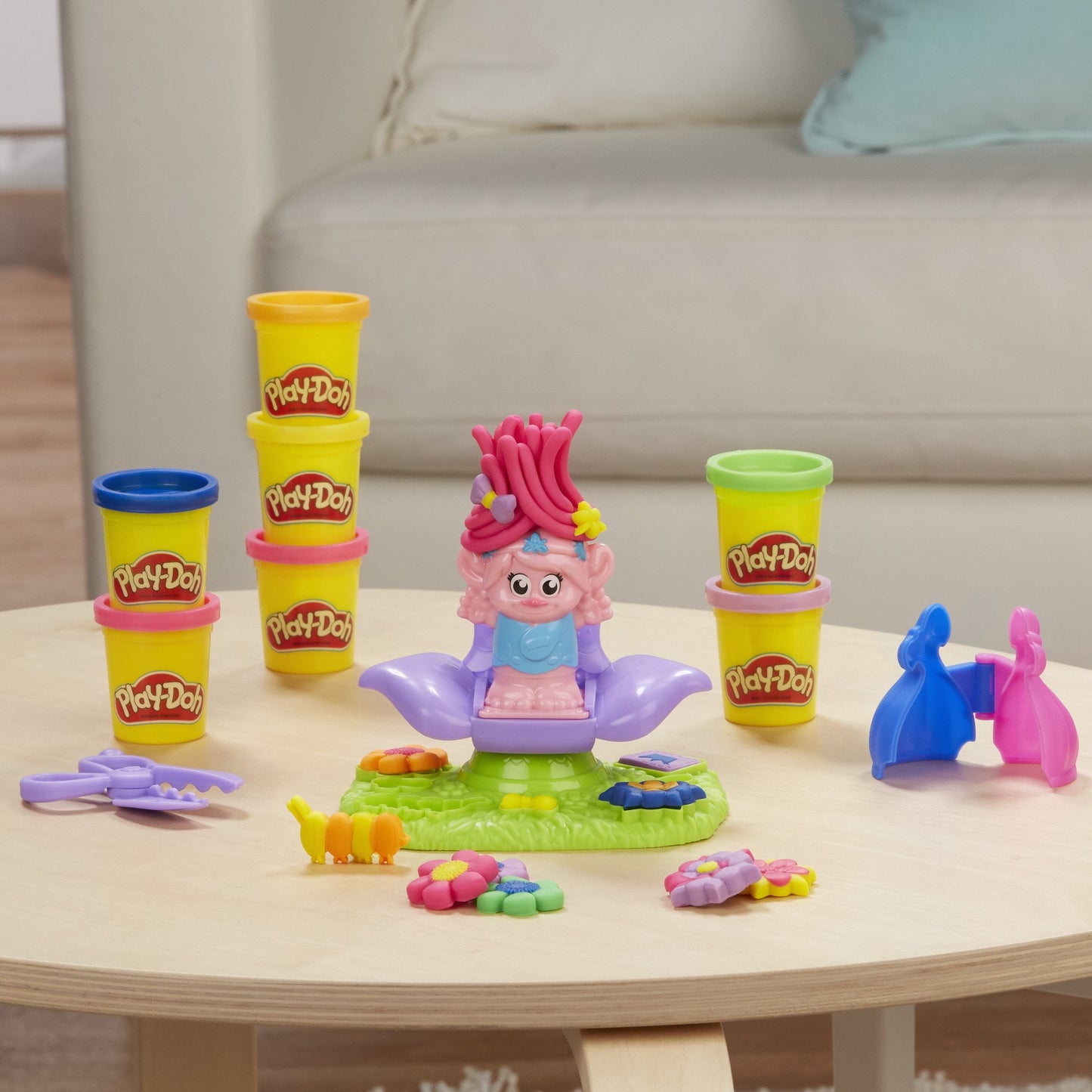 Play-Doh Trolls Press N Style Salon Model Kit