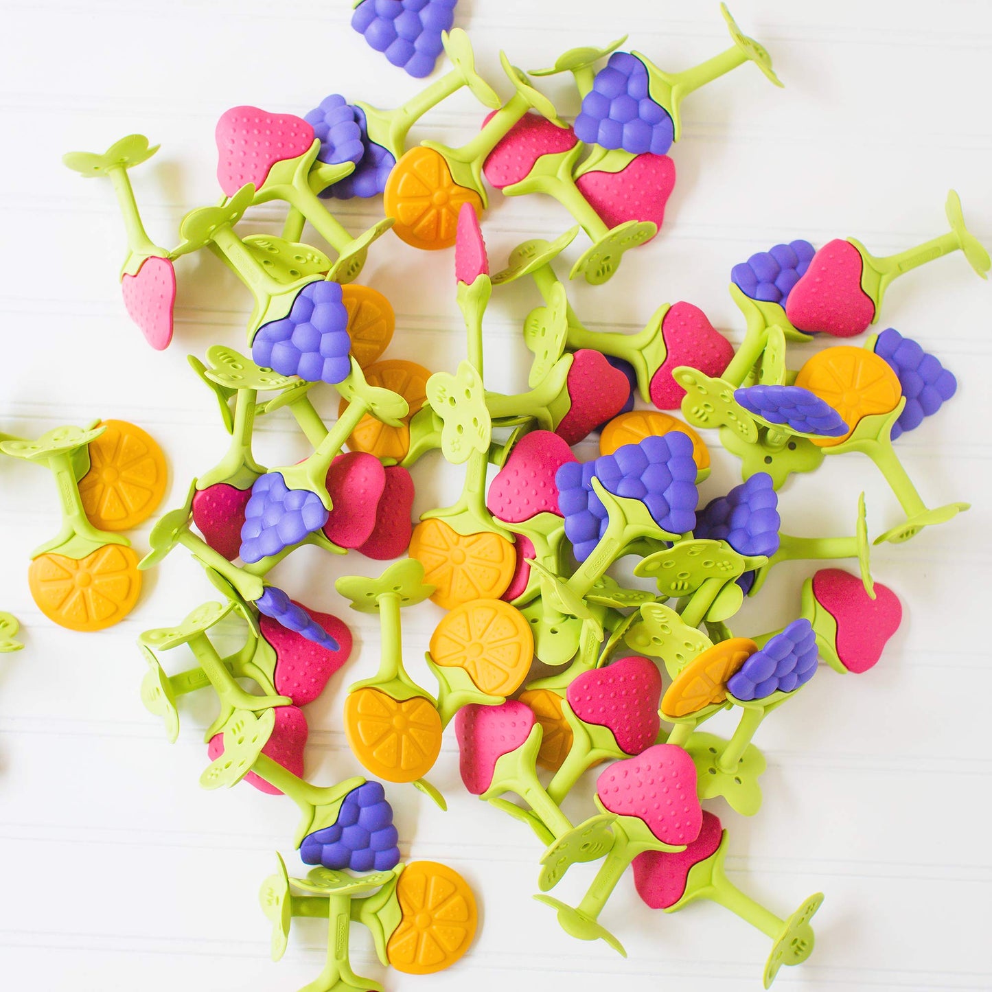 Award Winning Original Teethin Smart Ez Grip Fruit Teether By Innobaby - Sore Gum Relief For Front Teeth & Molars With Bpa Free