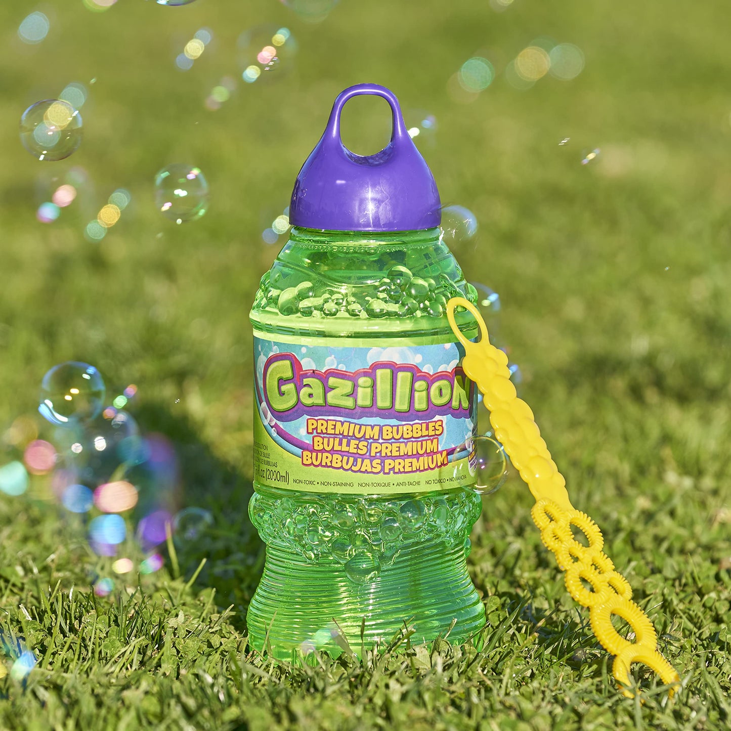 Gazillion Bubbles 2 Liter Solution, Green