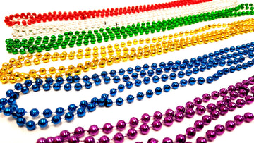 Dondor Enterprises Festive Metallic Beaded Necklaces (30 Pack, MULTICOLORED)