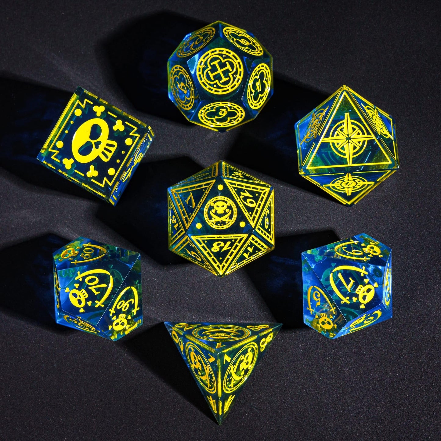 Cusdie 7-Piece Sharp Edges Dnd Dice Set With Pirate Design - Perfect For Tabletop Rpgs Board Games Gifting And Collecting(Blue W
