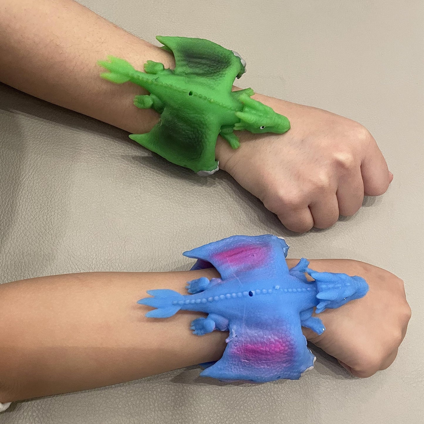 RAYCHY 3PCS Dinosaur Slap Bracelets for Kids Party Favors, Dinosaur Theme Goodie Bag Stuffers for Boys&Girls Birthday Party Gift