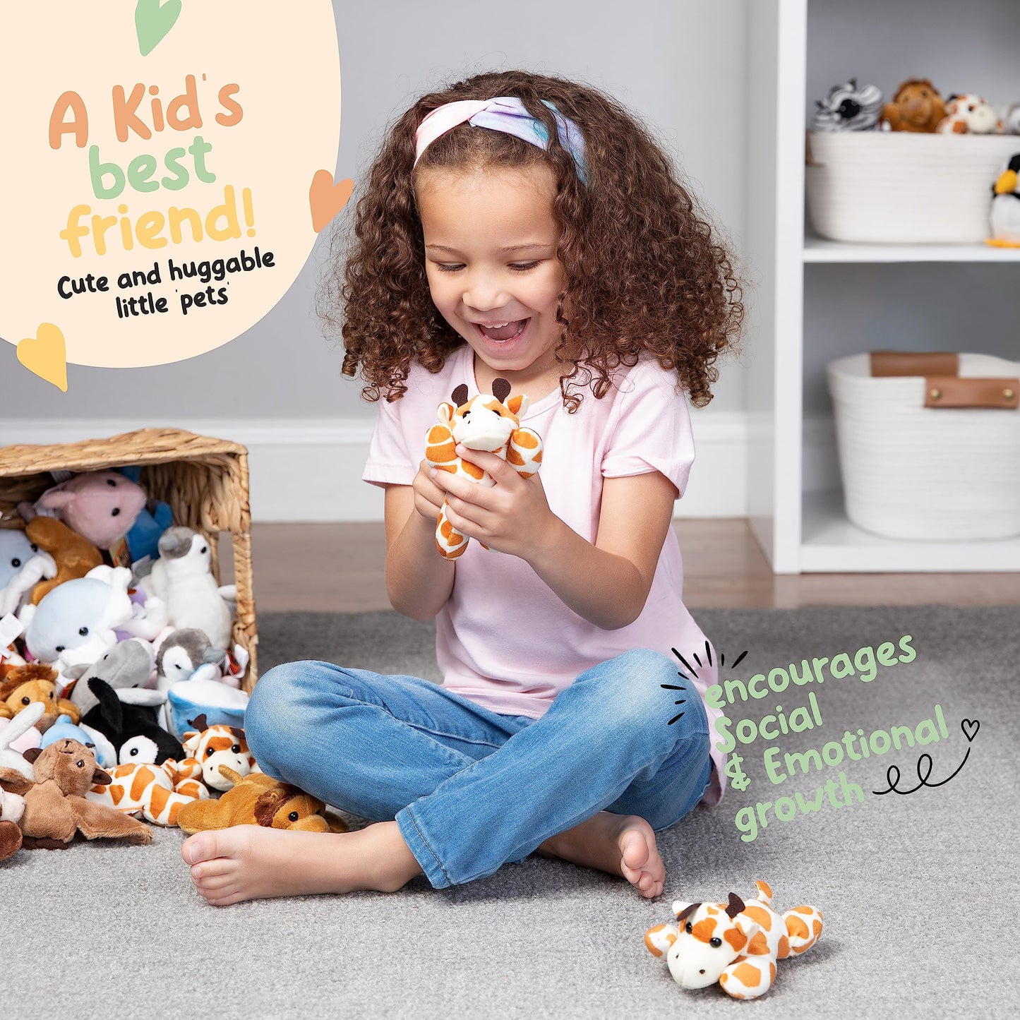 Forest & Twelfth Stuffed Giraffe, Single Mini Stuffed Animal Plush Toy For Kids, Safari Party Favors And Goody Bags, Classroom T