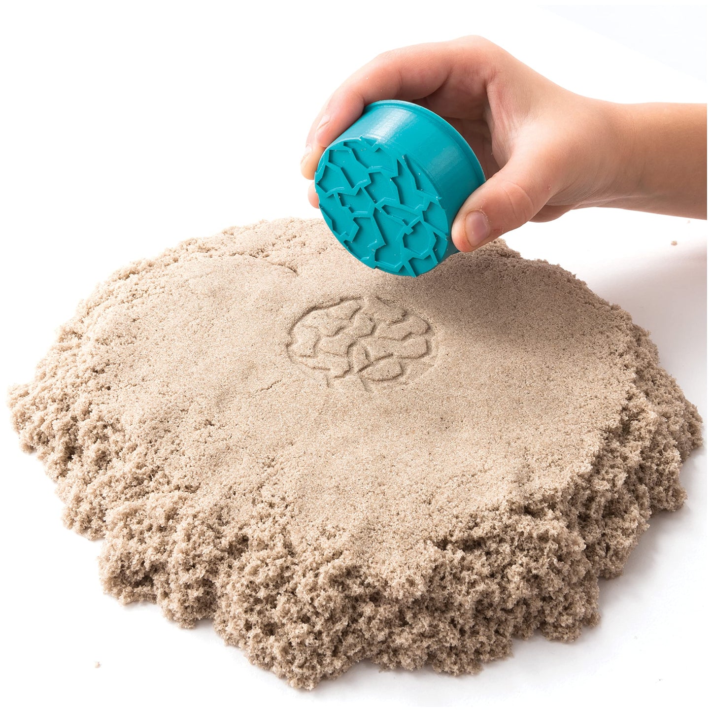 Kinetic Sand, Folding Sand Box with 2lbs of Kinetic Sand, Includes Molds and Tools, Play Sand Sensory Toys for Kids Ages 3 and u