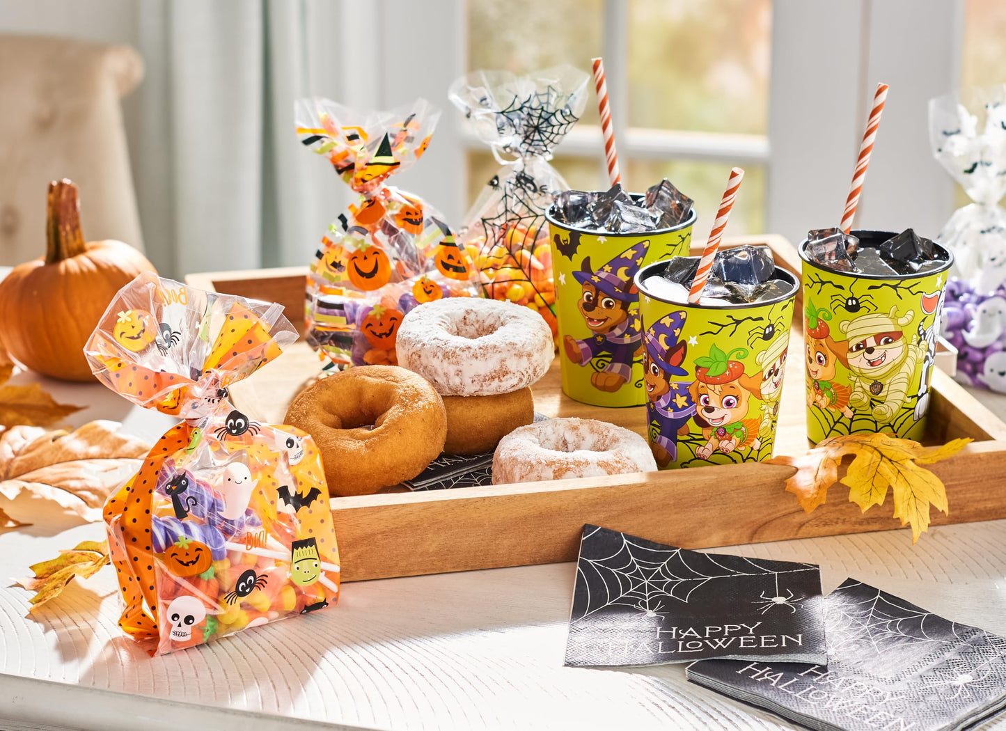 American Greetings 50-Count 5 In. X 5 In. Beverage Napkins, Spiderweb Halloween Party Supplies