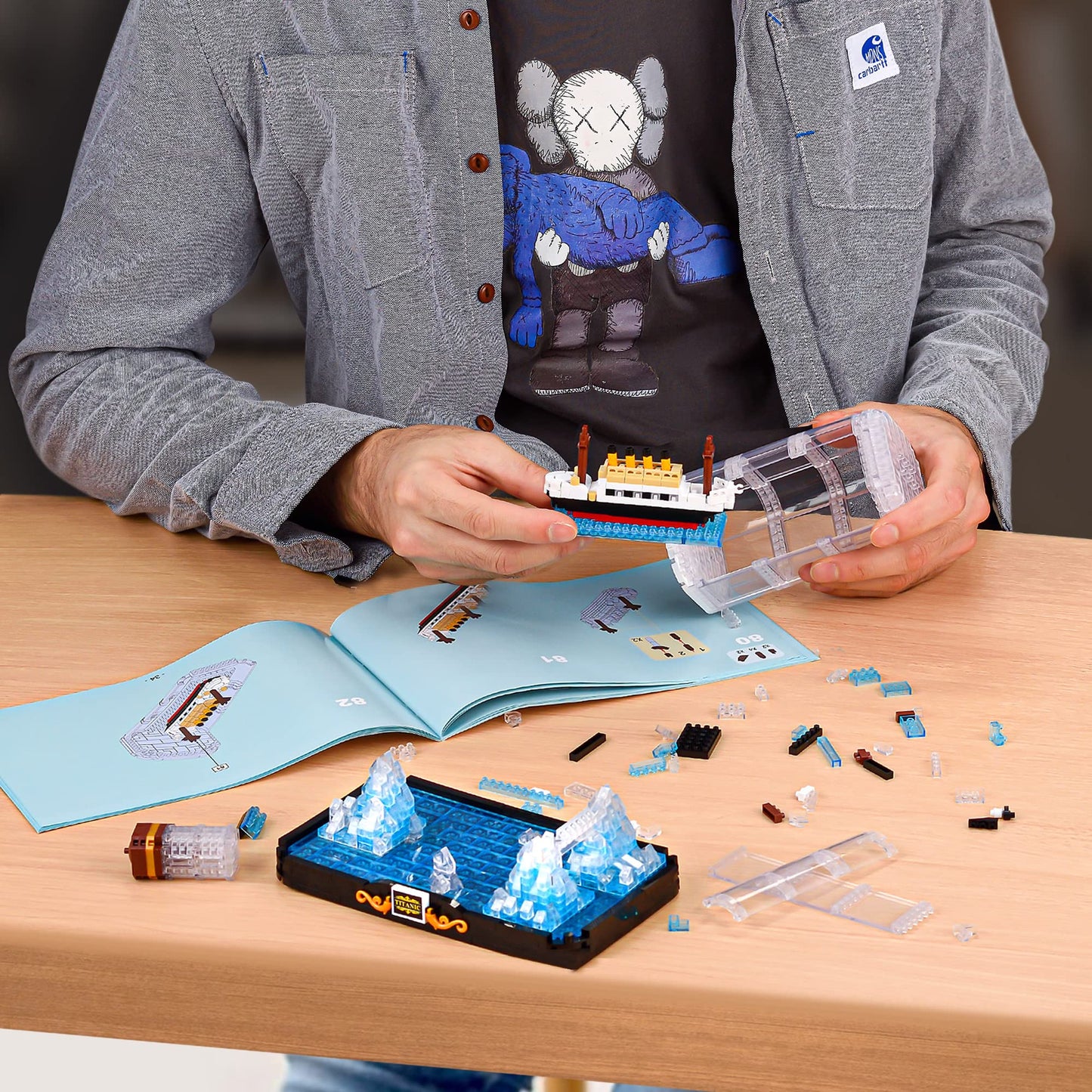 Vziimo Titanic Ship In A Bottle Micro Mini Building Set, Titanic Toys Model Collectible Display Sets, Building Kits For Adults Kids Teens Age 14+ Gift (1102 Pcs)