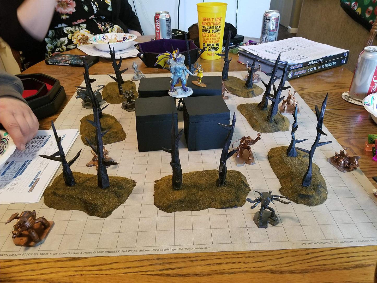 Chessex Role Playing Play Mat: Battlemat Double-Sided Reversible Mat For Rpgs And Miniature Figure Games (26 In X 23 1/2 In) Squ