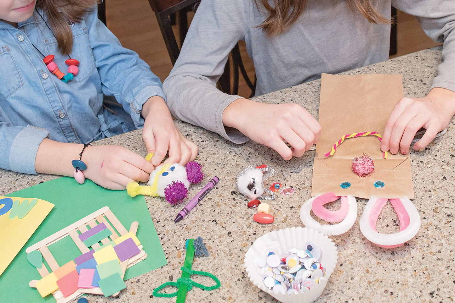 Creativity Street Jumbo Bendable Stem, 12-in. x 6-mm, Red 600 per Bag