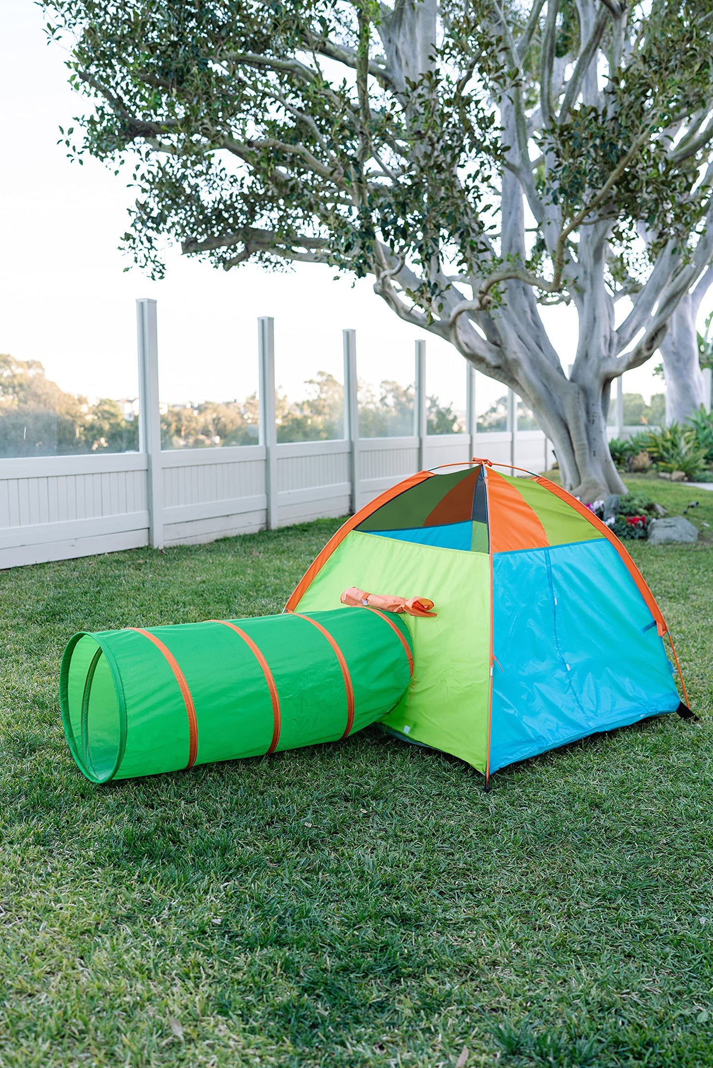 Pacific Play Tents 20432 Hide Me Color Wave Tent + Tunnel Combo 48'' X 48'' X 42''
