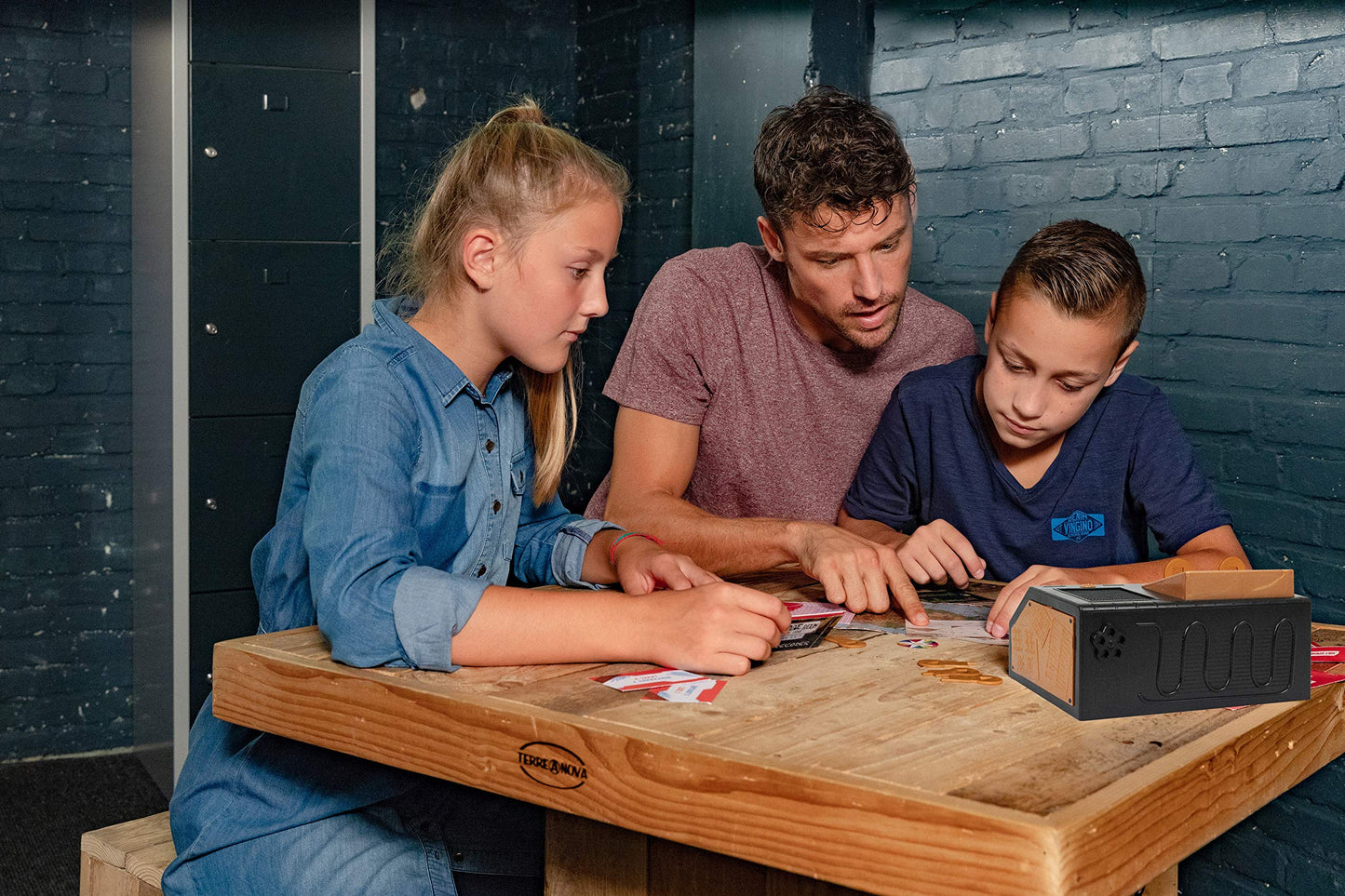 Identity Games Escape Room The Game - Family Edition, 3 Jungle Rooms, Cardstock, Multicolored, Model IDG 7118