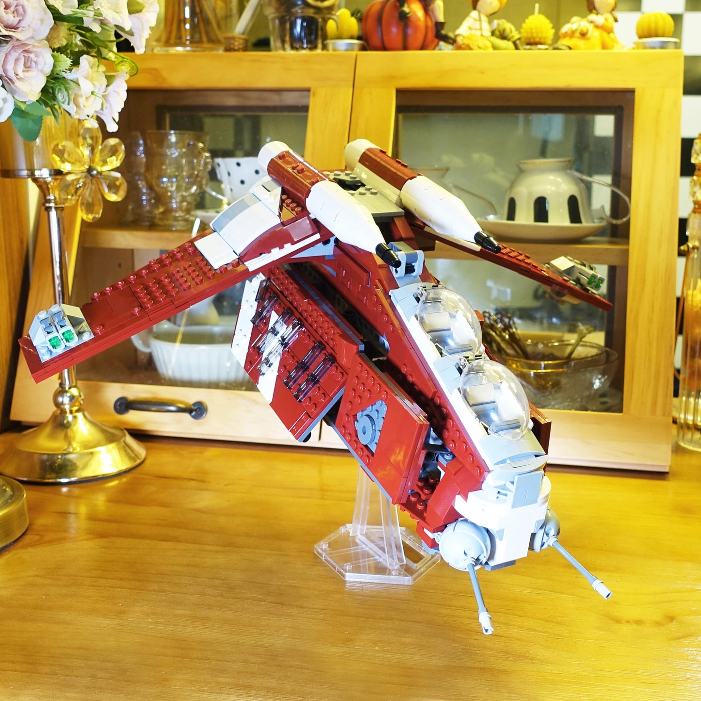 Display Stand For Lego 10327 Icons Dune Atreides Royal Ornithopter, 75021 7676 7163 75354 Gunship Kit, 43217 Up House, For Speed