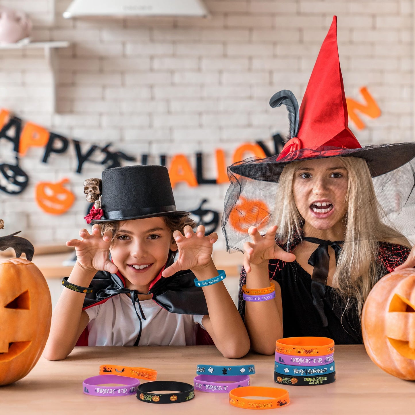 Lesnala 48 Pcs Halloween Silicone Wristband 4 Classic Styles for Kid Holiday Gifts Party Favor and Goodie Bag Fillers Supply