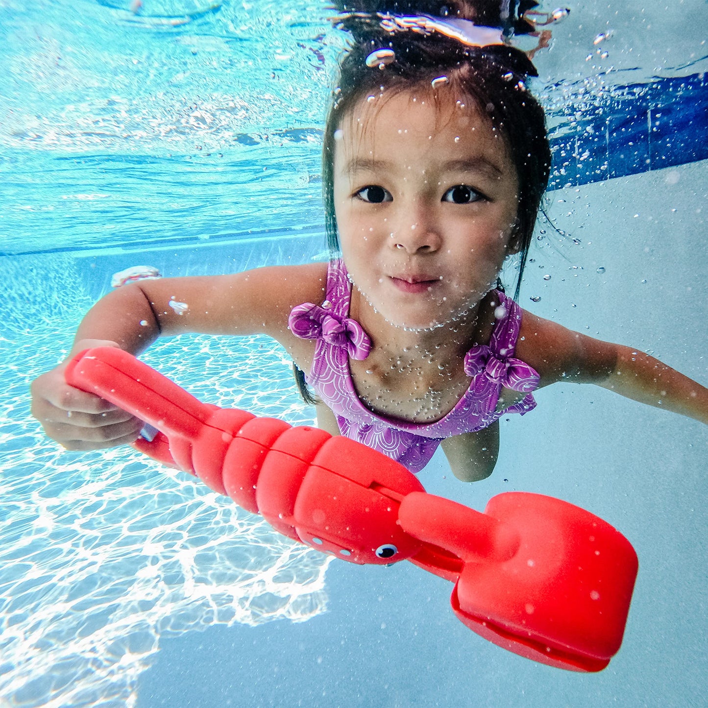 Melissa & Doug Louie Lobster Claw Catcher - Multicolor Pool Toy, Plastic, Ages 5+, Model 6669