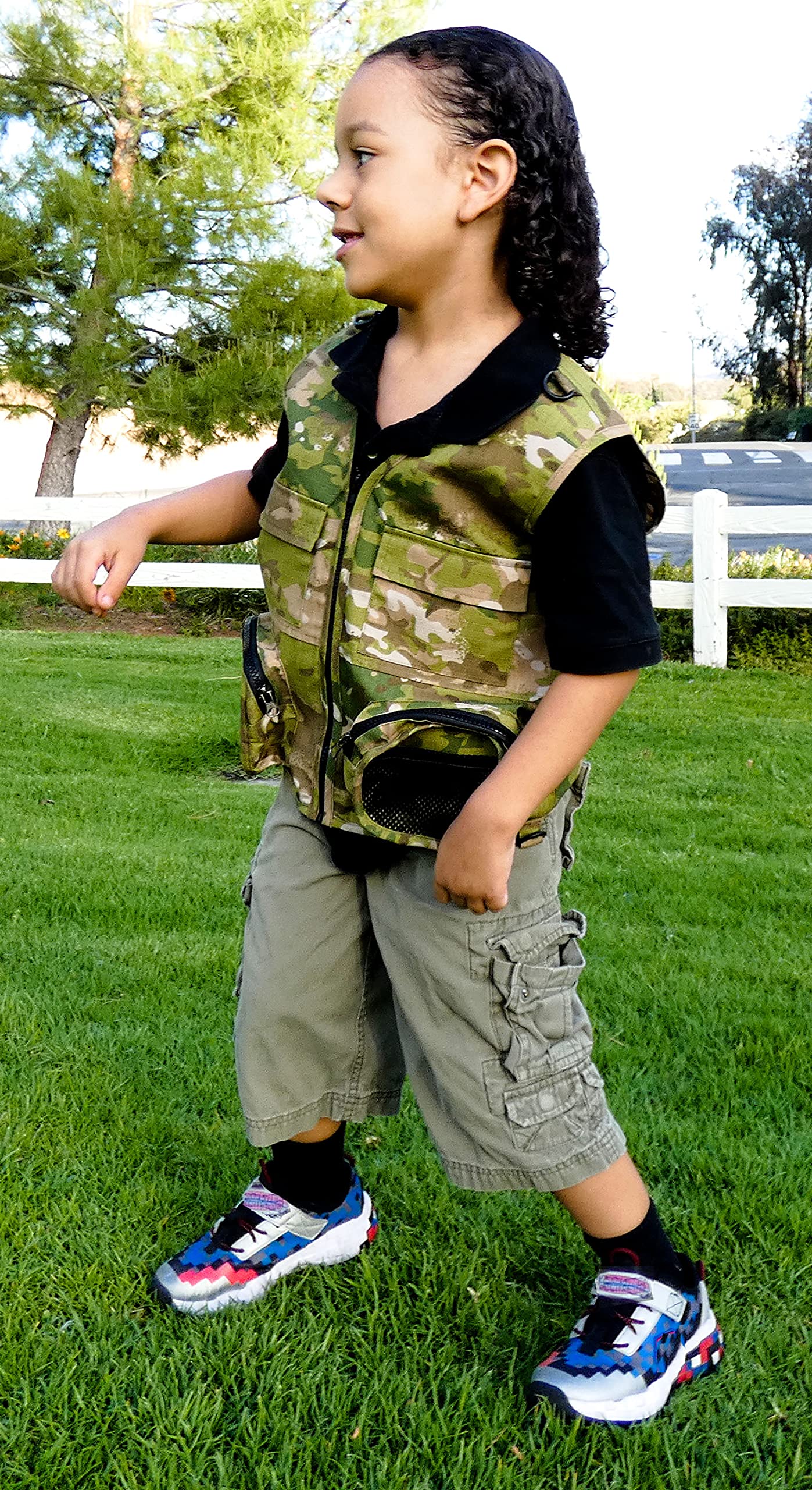 Eagle Eye Explorer Kids Cargo Vest Small/Medium Fits Youth Size 4-7 (Camouflage, Small/Medium)