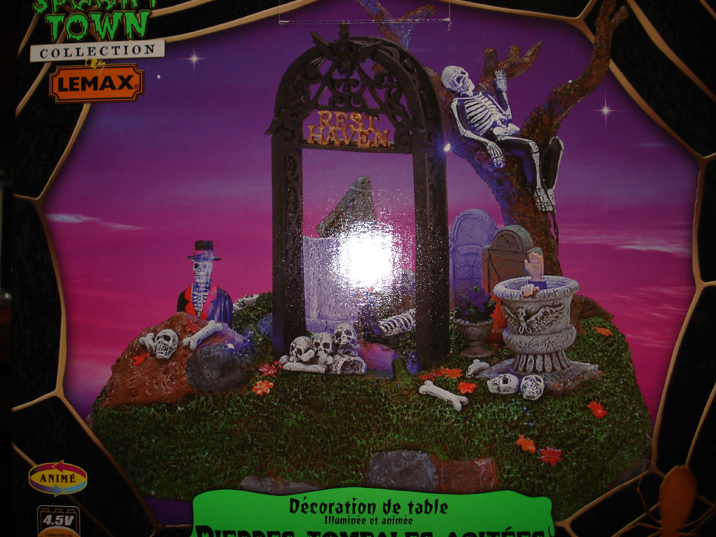 Lemax Spooky Town Restless Tombstones #74605