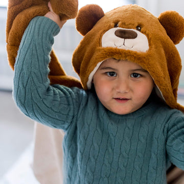 Animal Adventure | Wild For Style | 2-In-1 Transformable Character Cape & Plush Pal - Bear