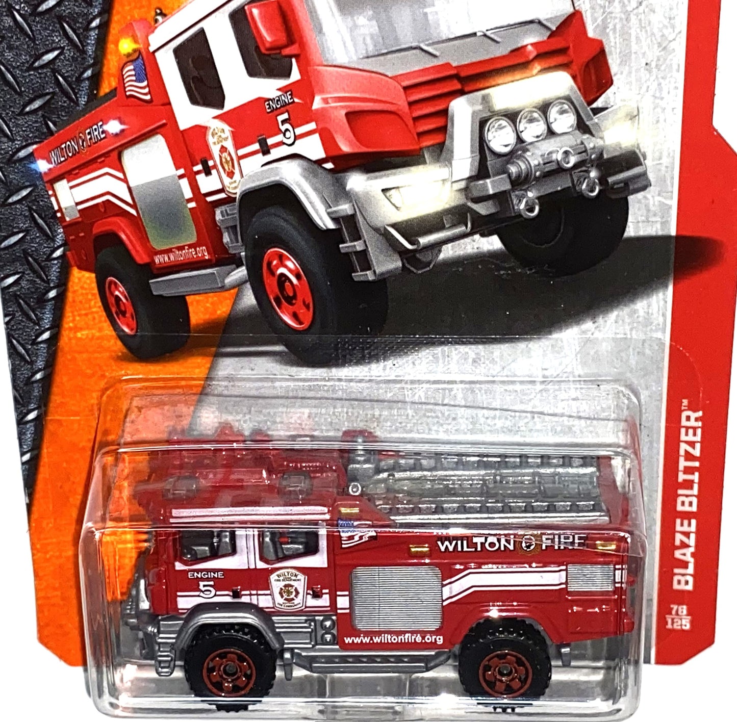 Matchbox 2016 MBX Heroic Rescue Blaze Blitzer Fire Engine 76/125, Red