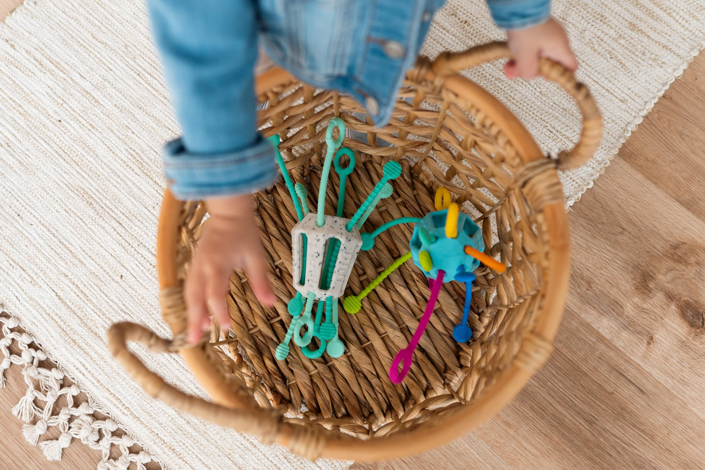 Mobi Zippee Mintee Activity Toy For Toddlers' Sensory Development - Montessori Design By Parents And Reviewed By Doctors - Bpa A