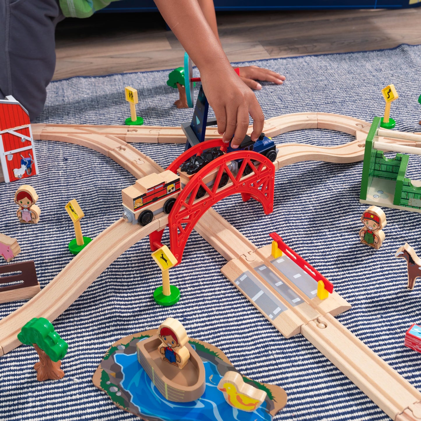 Kidkraft Wooden Rural Farm Train Set With 75 Pieces, Children'S Toy Vehicle Playset, Gift For Ages 3+
